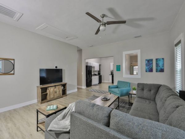 Anna Maria Island Holmes Beach Home 1011268