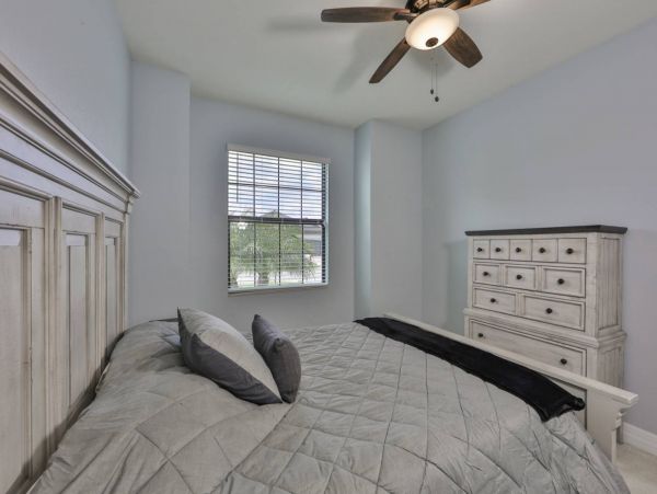 Anna Maria Island Holmes Beach Home 1011270