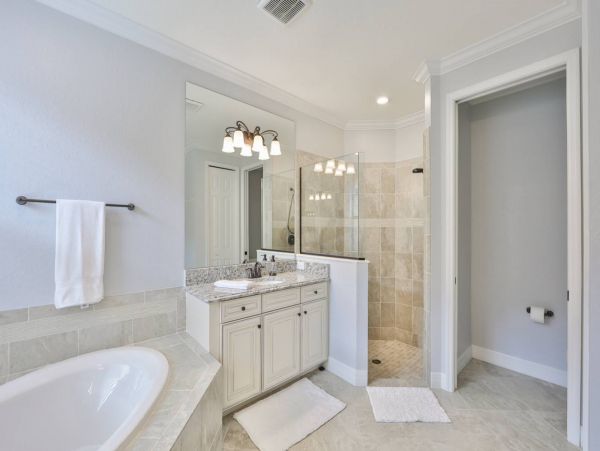 Anna Maria Island Holmes Beach Home 1011270