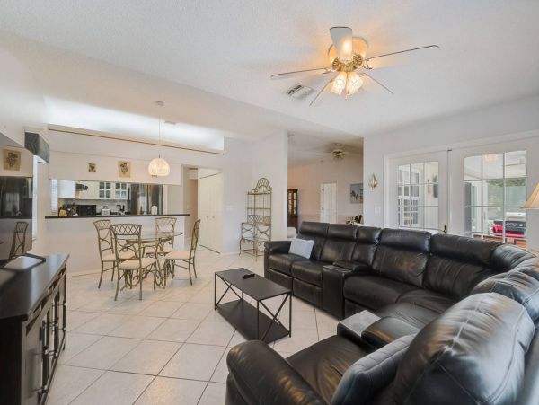 Anna Maria Island Holmes Beach Home 1011274