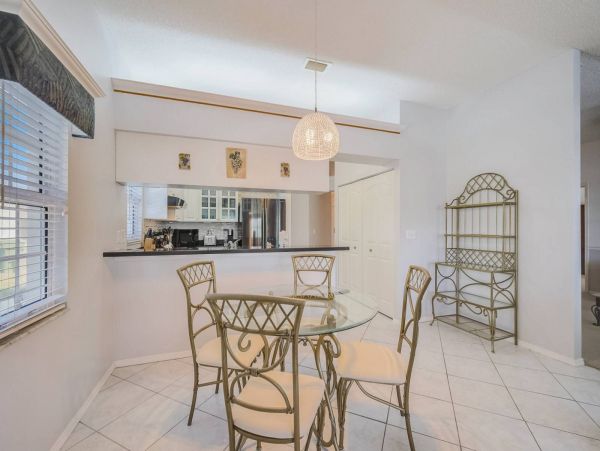 Anna Maria Island Holmes Beach Home 1011274