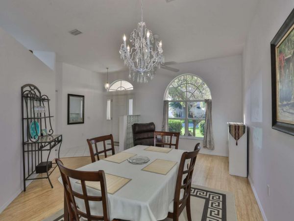 Anna Maria Island Holmes Beach Home 1011276