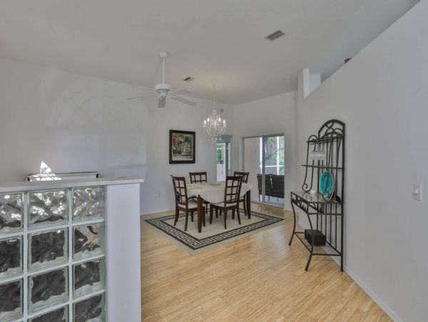 Anna Maria Island Holmes Beach Home 1011276