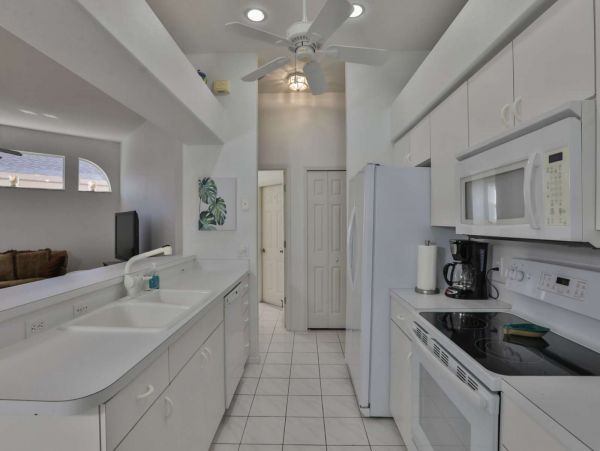 Anna Maria Island Holmes Beach Home 1011276