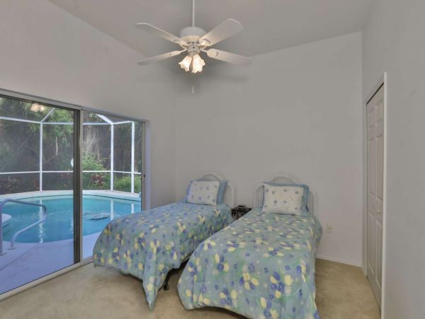Anna Maria Island Holmes Beach Home 1011276