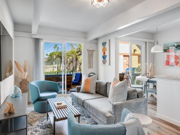 San Diego Two Bedroom Condo With Bay View Sleeps 5 Guests