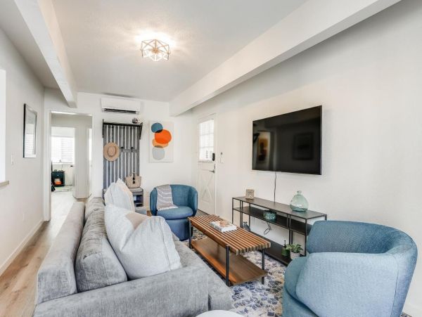 San Diego Two Bedroom Condo With Bay View Sleeps 5 Guests