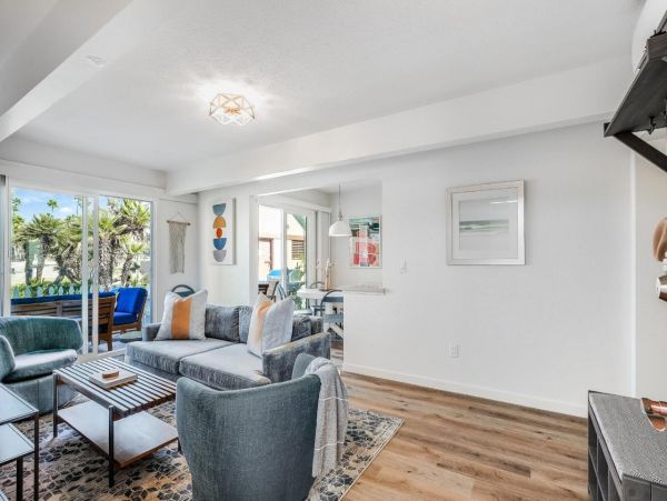 San Diego Two Bedroom Condo With Bay View Sleeps 5 Guests