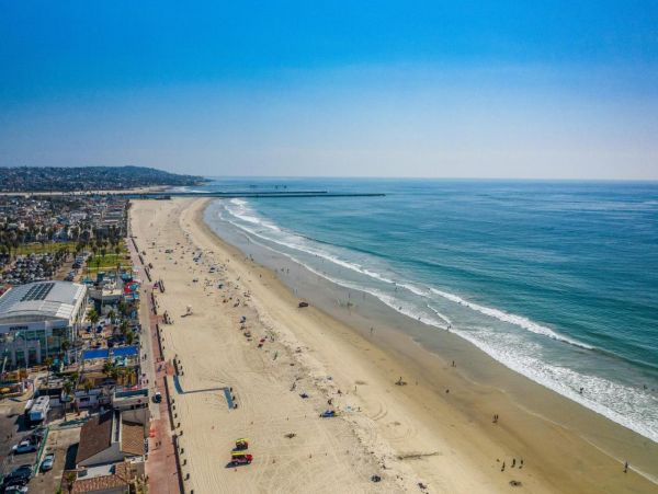 San Diego Two Bedroom Condo With Bay View Sleeps 5 Guests