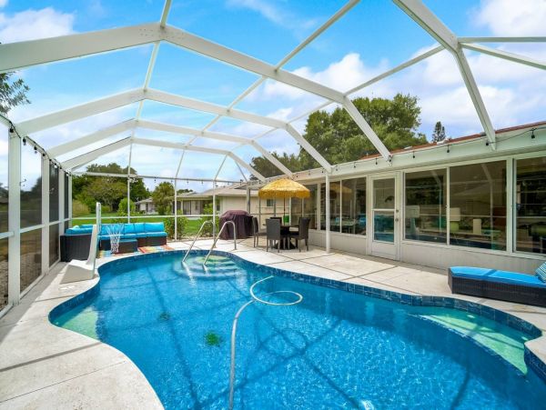 Anna Maria Island Holmes Beach Home 1011279