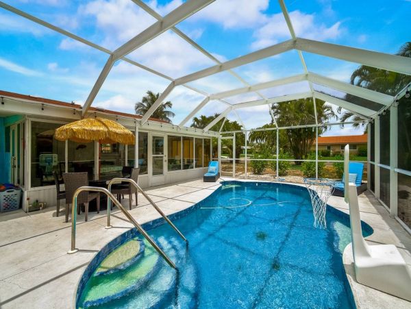 Anna Maria Island Holmes Beach Home 1011279