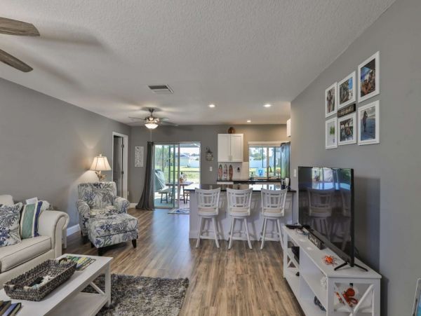 Anna Maria Island Holmes Beach Home 1011280