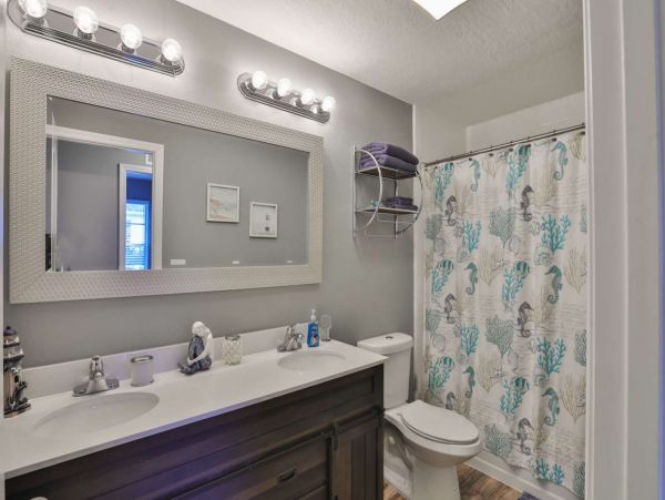 Anna Maria Island Holmes Beach Home 1011280