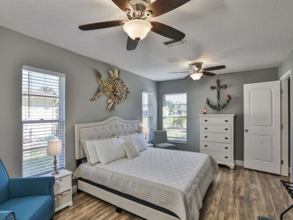 Anna Maria Island Holmes Beach Home 1011280