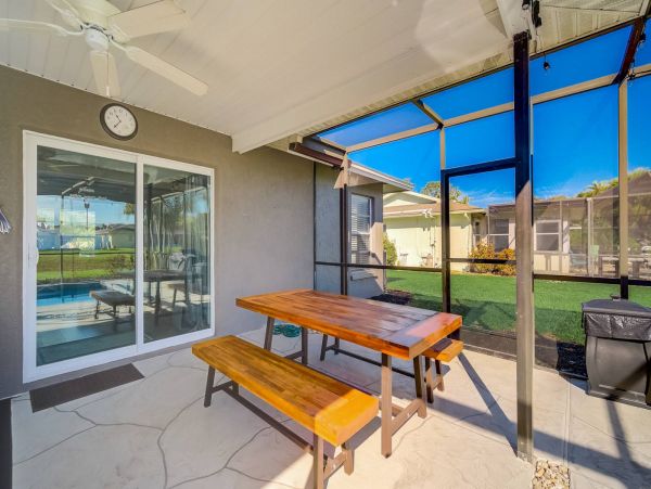 Anna Maria Island Holmes Beach Home 1011280