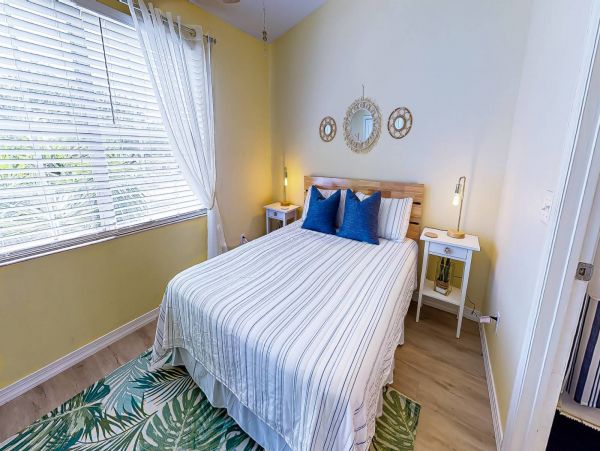 Anna Maria Island Holmes Beach Condo 1011281