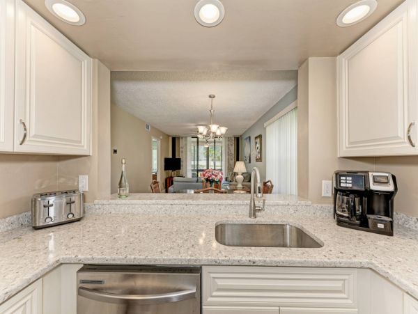 Anna Maria Island Holmes Beach Condo 1011285