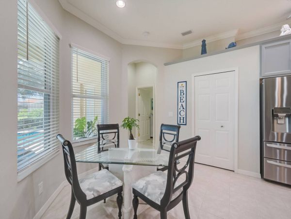 Anna Maria Island Holmes Beach Home 1011287