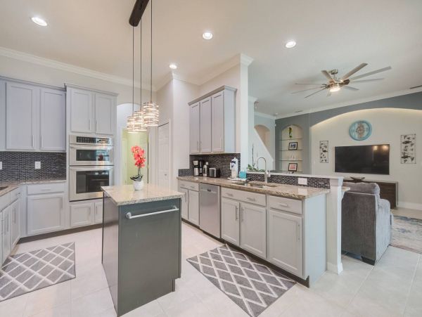 Anna Maria Island Holmes Beach Home 1011287