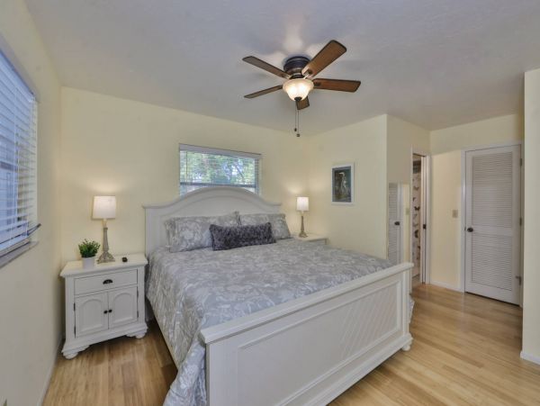 Anna Maria Island Holmes Beach Home 1011288