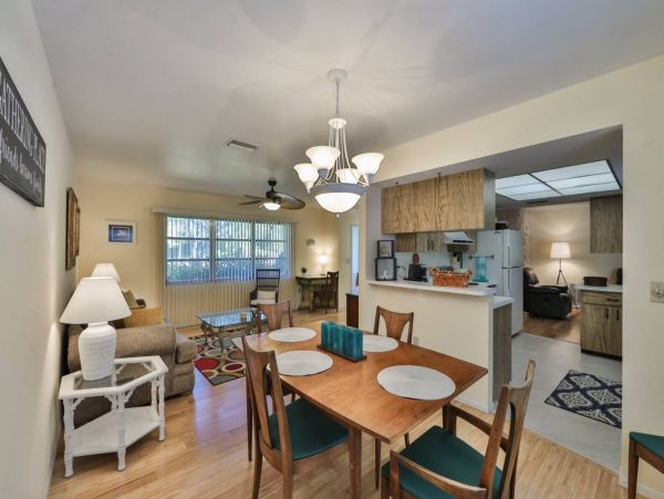 Anna Maria Island Holmes Beach Home 1011288