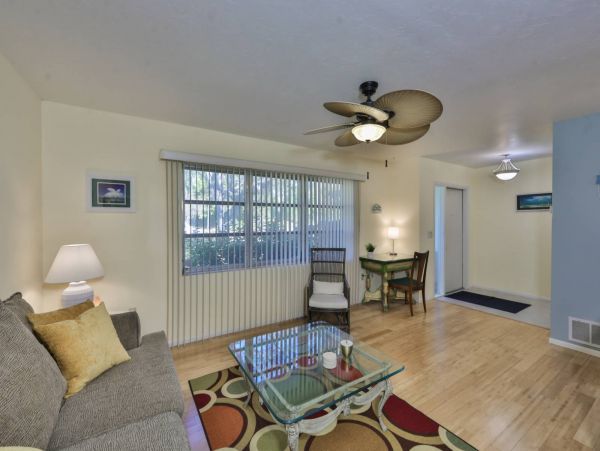 Anna Maria Island Holmes Beach Home 1011288