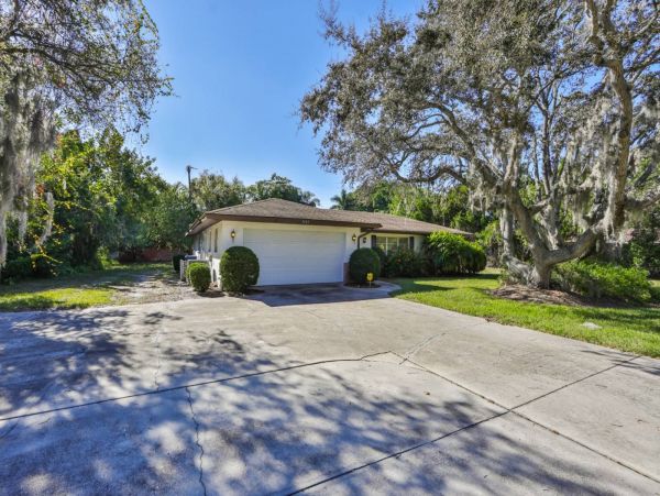 Anna Maria Island Holmes Beach Home 1011288