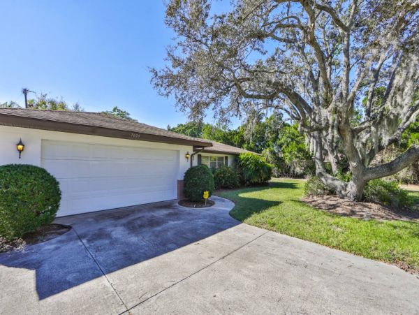 Anna Maria Island Holmes Beach Home 1011288