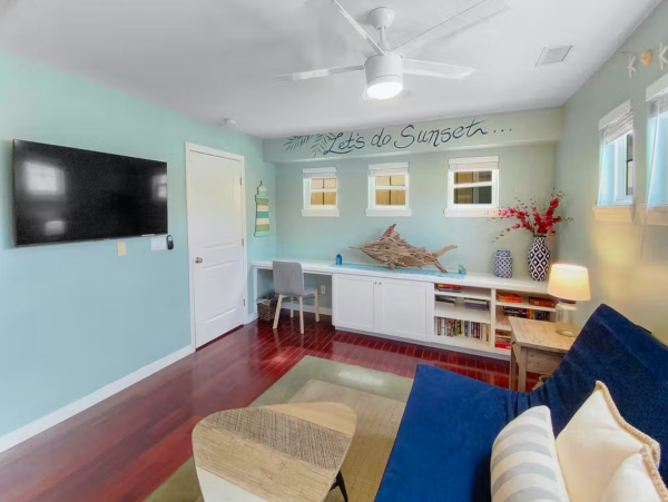 4 plus loft modern townhome Near Pacific Beach