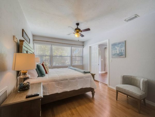 Anna Maria Island Holmes Beach Home 1011291