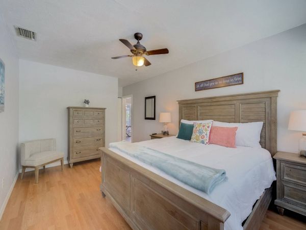Anna Maria Island Holmes Beach Home 1011291