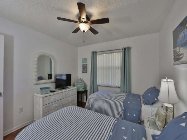 Anna Maria Island Holmes Beach Condo 1011292