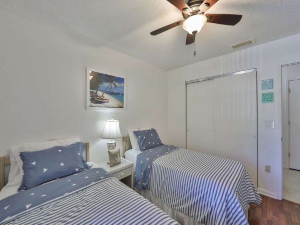 Anna Maria Island Holmes Beach Condo 1011292
