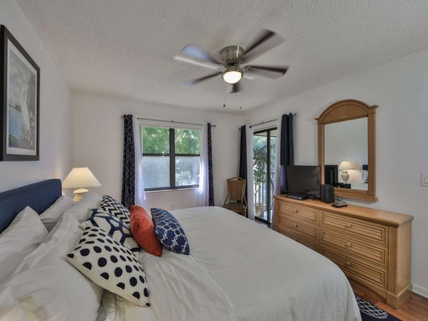 Anna Maria Island Holmes Beach Condo 1011292