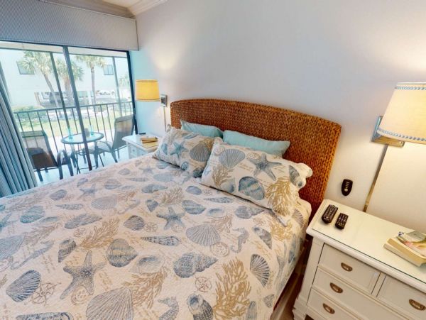 Anna Maria Island Holmes Beach Condo 1011296