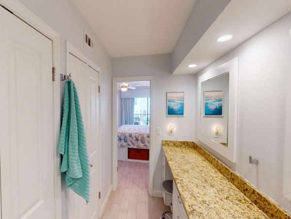 Anna Maria Island Holmes Beach Condo 1011296