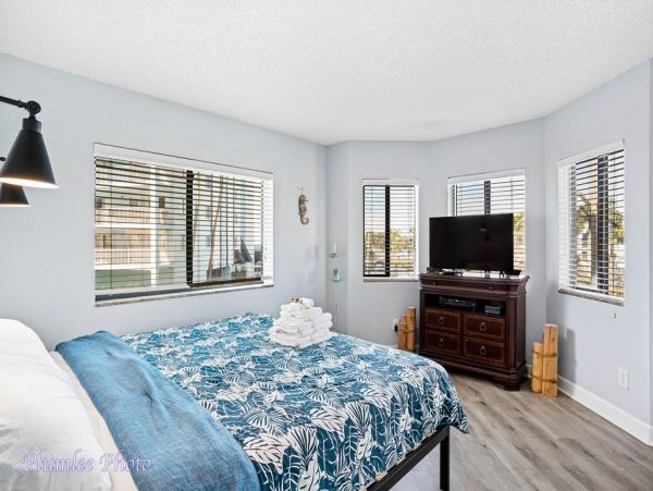 Indian Shores Ai Home 1011303