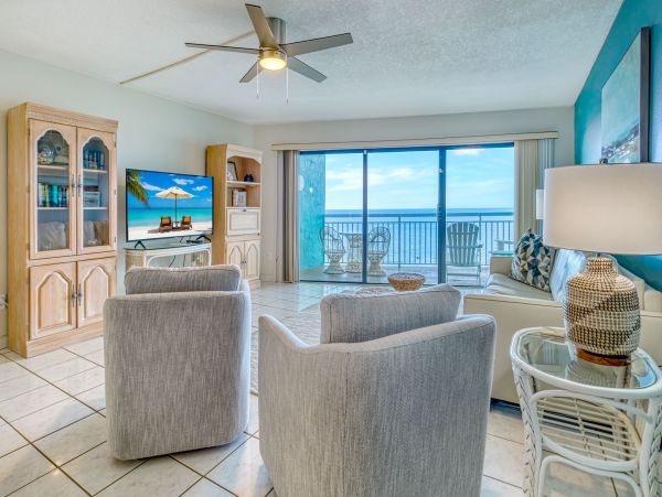 Beach Front One Bedroom Vacation Condo in Indian Shores