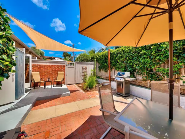 Remodeled duplex Walk to Kellogg Beach