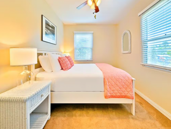Remodeled duplex Walk to Kellogg Beach