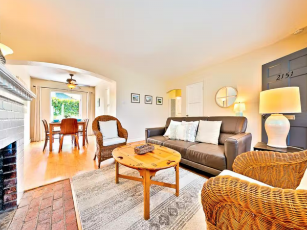 Remodeled duplex Walk to Kellogg Beach