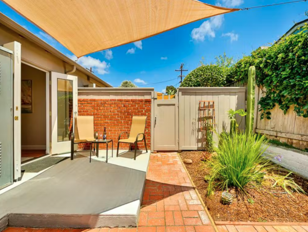 Remodeled duplex Walk to Kellogg Beach
