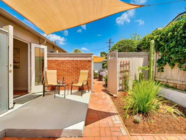 Remodeled duplex Walk to Kellogg Beach