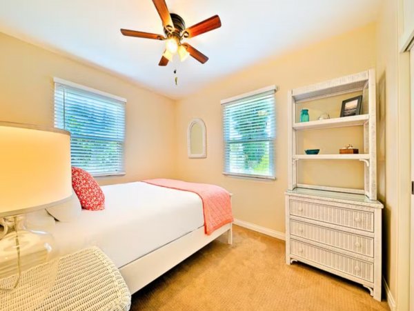 Remodeled duplex Walk to Kellogg Beach