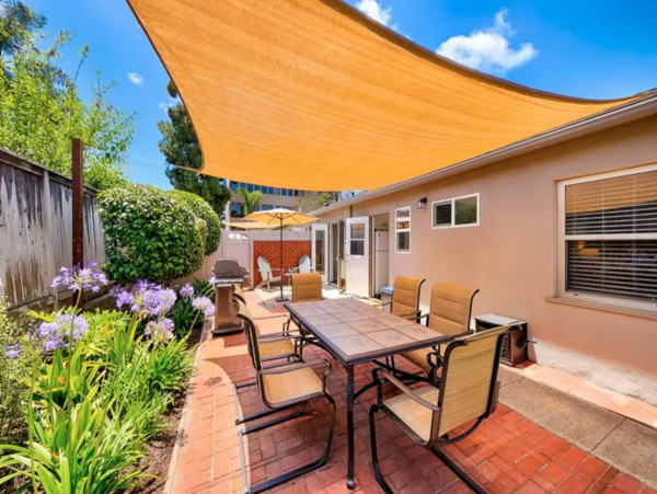 Remodeled duplex Walk to Kellogg Beach
