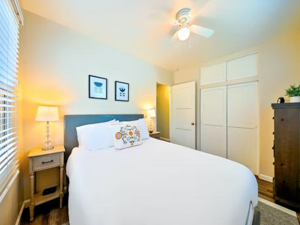 Remodeled duplex Walk to Kellogg Beach