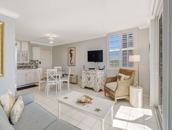 Bonita Springs Condo 1011327