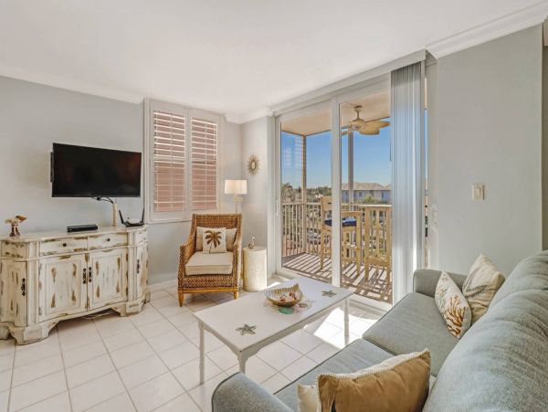 Bonita Springs Condo 1011327