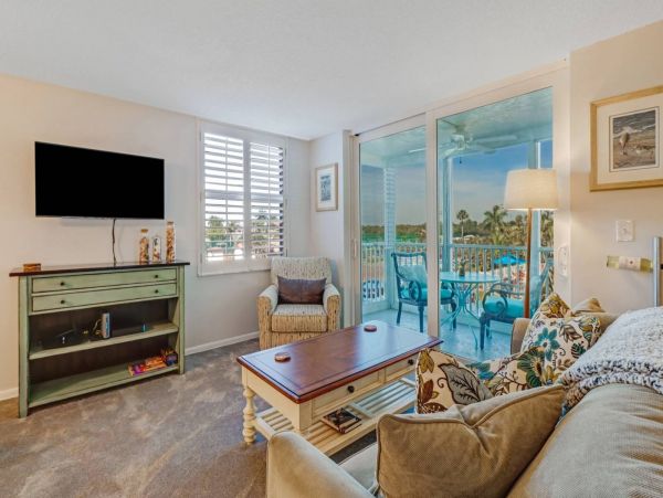 Bonita Springs Condo 1011330