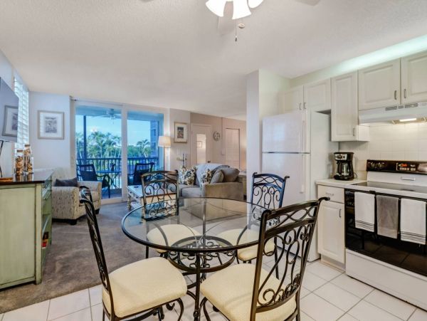 Bonita Springs Condo 1011330